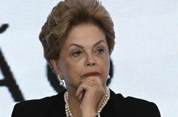 Comissão da Anistia reconhece Dilma como anistiada política com indenização de R$ 100 mil