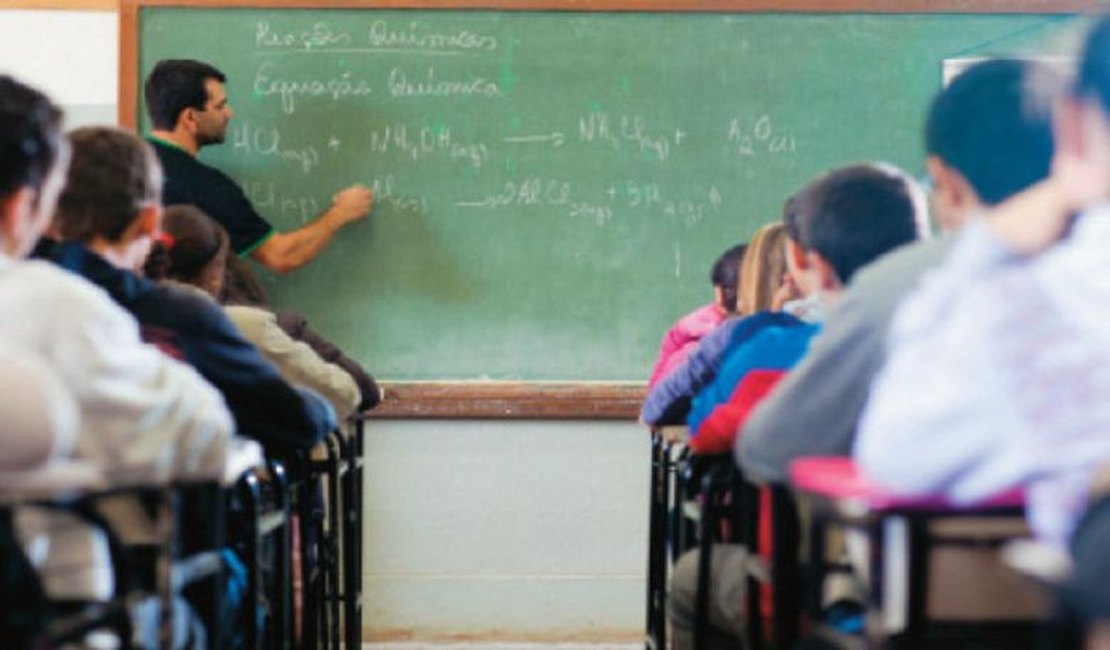 Bahia tem concurso aberto para 3.096 vagas de professor