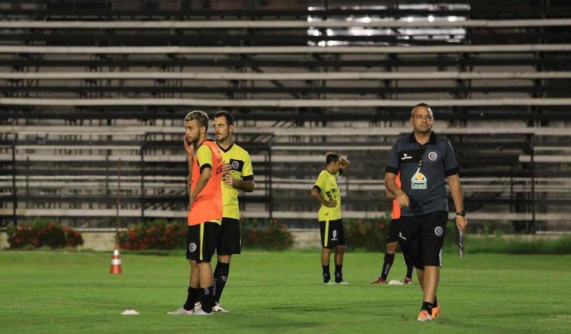 Elenco do ASA se reapresenta para os treinos visando o jogo contra o Confiança