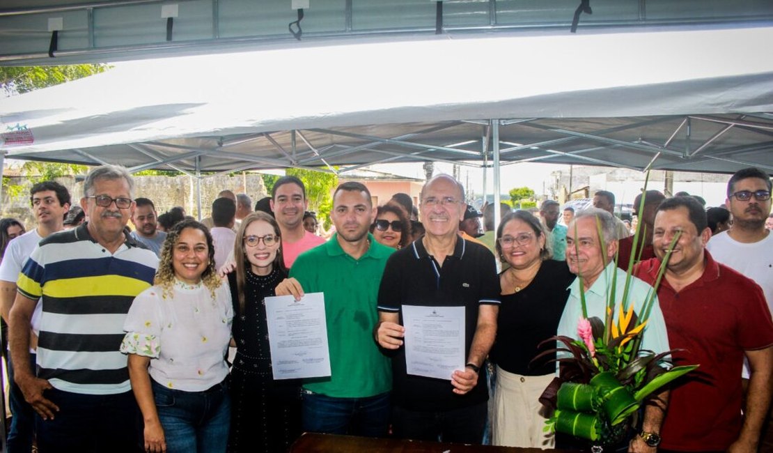 Prefeito Ronaldo Lopes assina ordem de serviço para construir Centro Público de Convivência no Oiteiro
