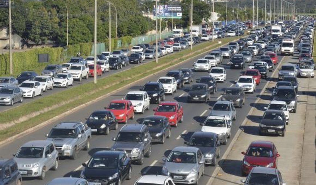 Brasil renova acordo automotivo com a Argentina até 2020