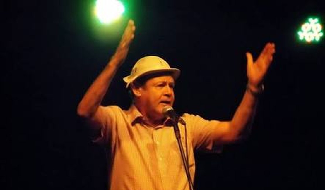 Arapiraca receberá espetáculo de humor com o comediante Zé Lezin