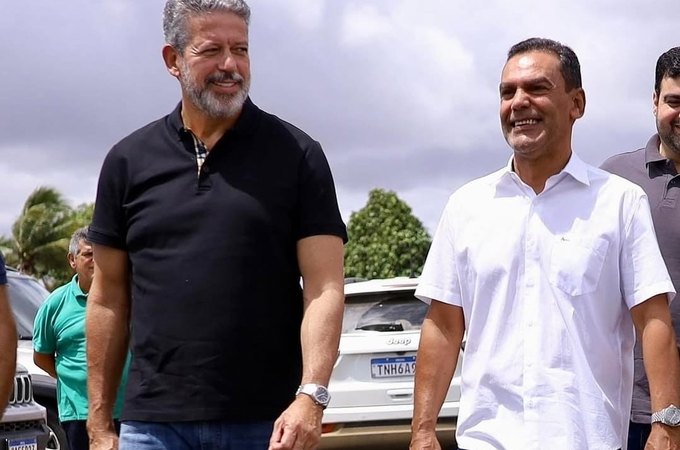 Arthur Lira destina R$ 1,48 milhão e garante reconstrução de ponte destruída por chuvas em São Sebastião