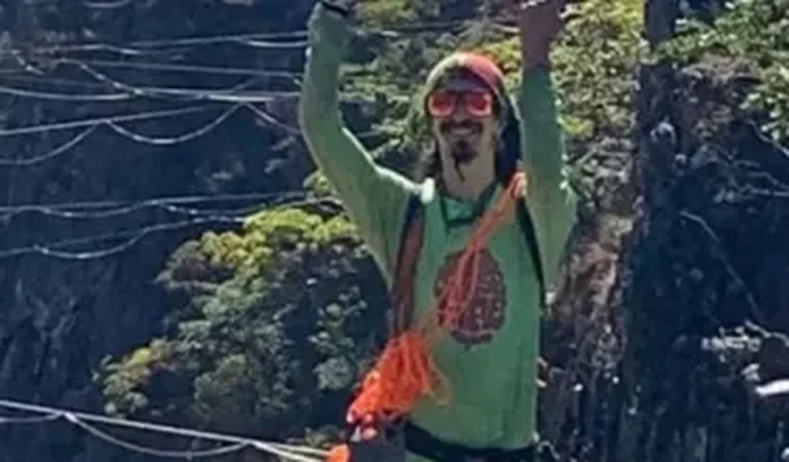 Turista morre ao cair de 50 metros de altura na Chapada dos Veadeiros
