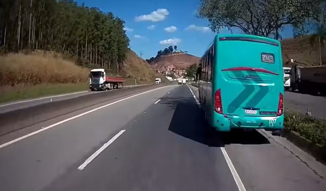 Motorista de ônibus de viagem dormiu e causou acidente que matou 4 pessoas na BR-040, conclui polícia