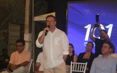Entrega de pavimentação de ruas no bairro Jardim Tropical
