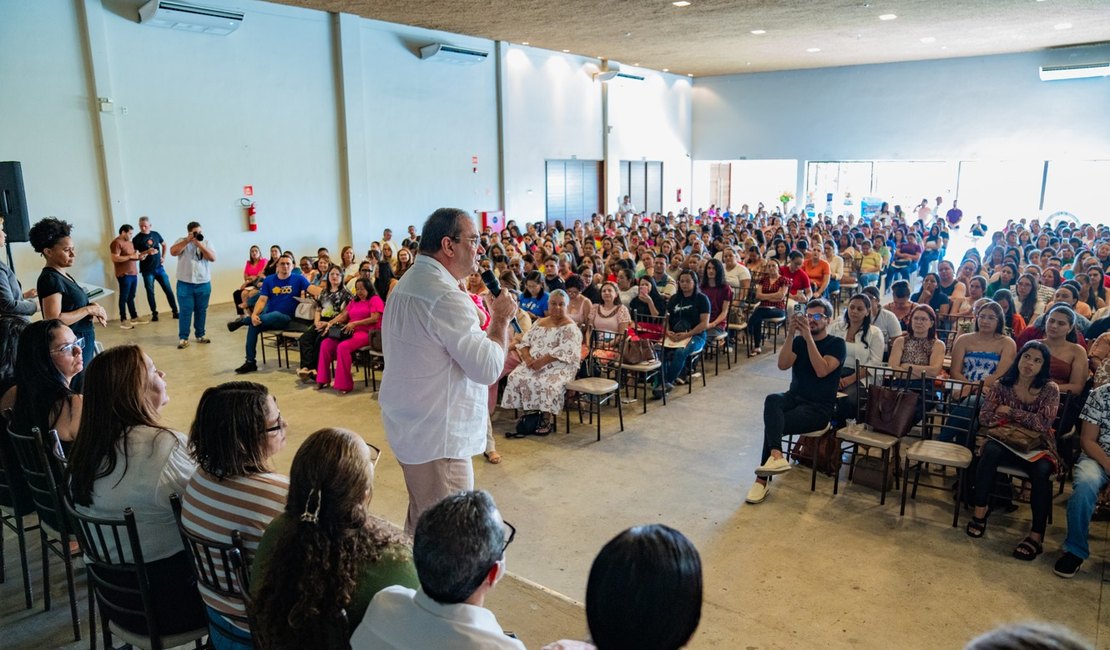 Professores e técnicos da Educação participam, nesta segunda, da edição 2025.2 da Jornada Pedagógica