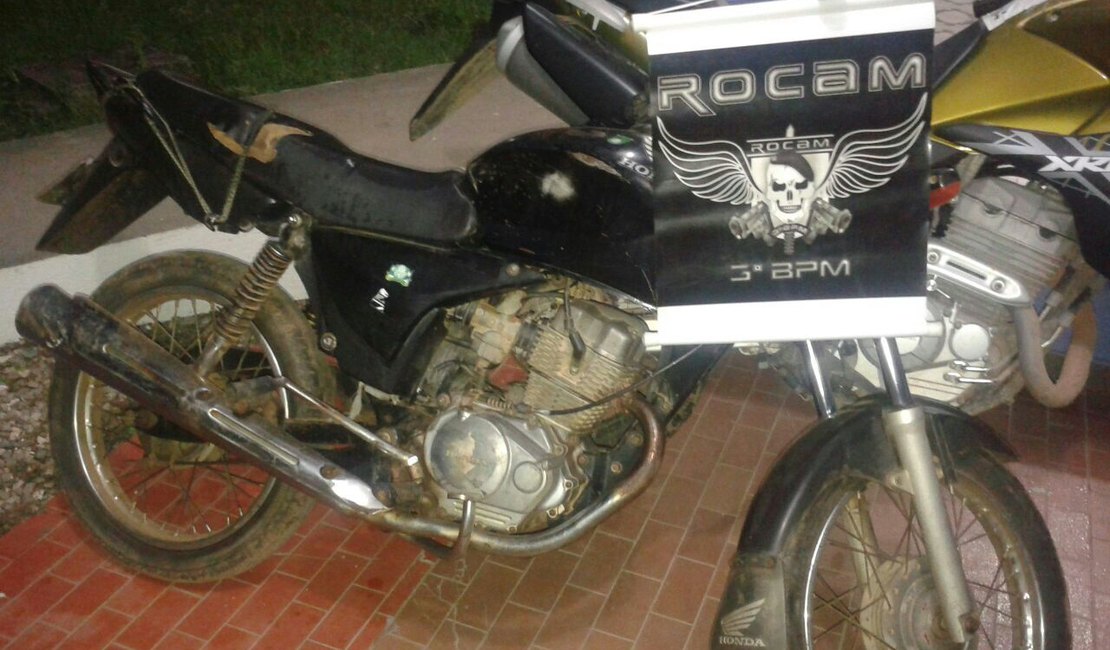 Policiais da Rocam do 3º Batalhão recuperam moto roubada em Craíbas
