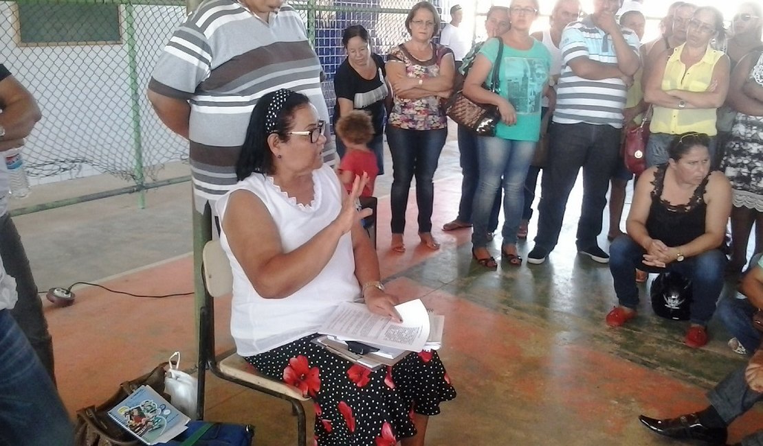 Professores de Limoeiro de Anadia podem entrar em greve na próxima semana