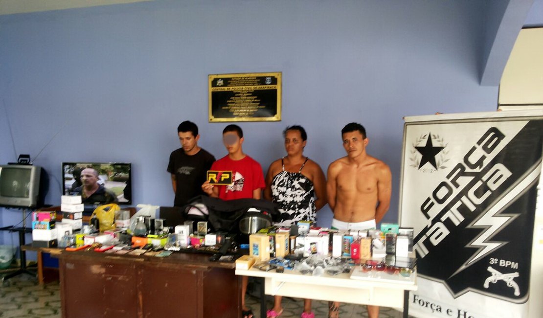 Três pessoas são presas e um menor detido após assalto a loja de celular em Arapiraca
