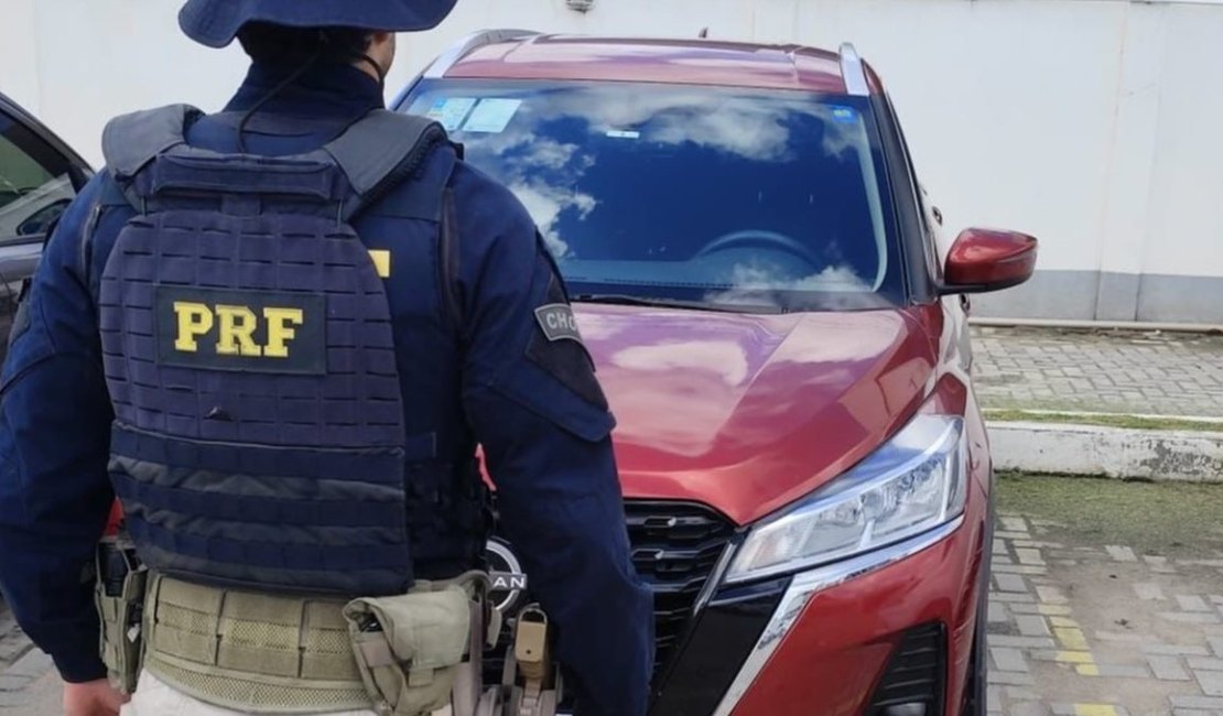 PRF prende mulher por suspeita de receptação culposa em Maceió