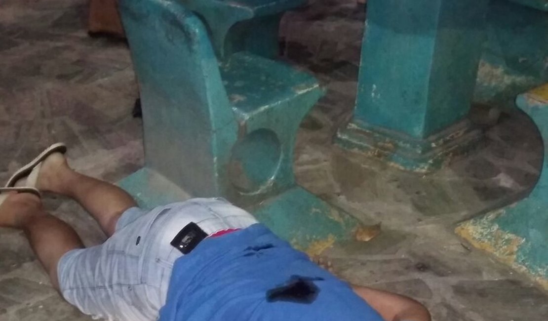 Dois jovens são assassinados a tiros no Centro de Teotônio Vilela