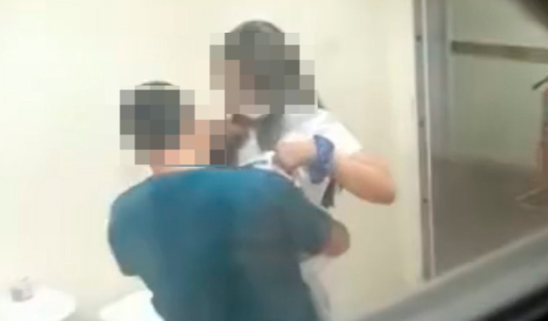 Médico e estagiária de enfermagem são flagrados fazendo sexo em UPA no Amazonas