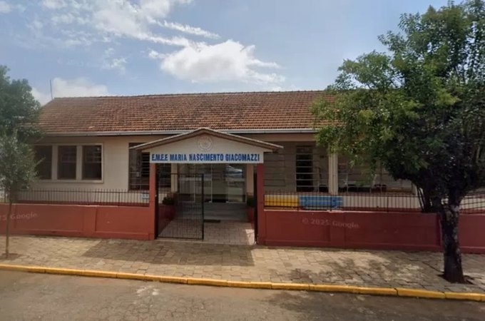 Adolescente invade escola com facão, mata uma criança e deixa feridos no RS