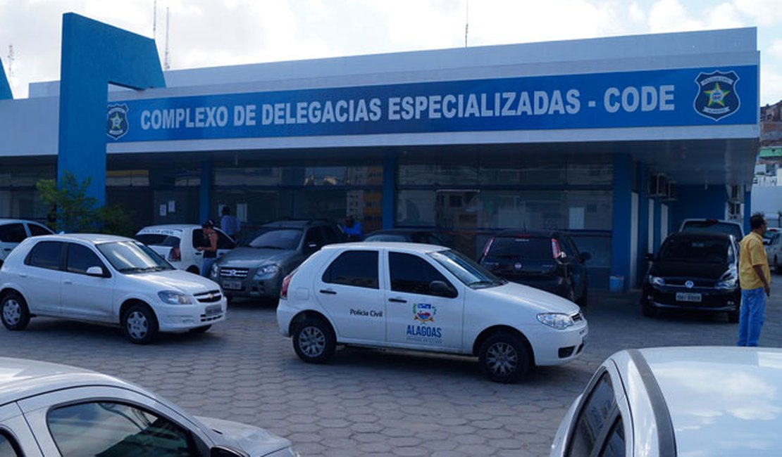 Polícia Civil prende jovens suspeitos de roubos em Alagoas