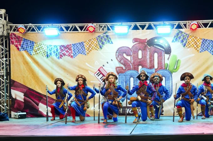 Jomart Atacarejo inicia programação junina com shows, quadrilhas e apresentações culturais gratuitas