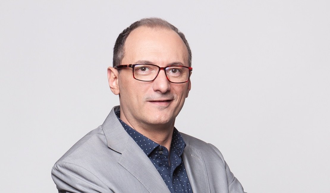 Apresentador da Record, Britto Júnior, não terá contrato renovado com a emissora