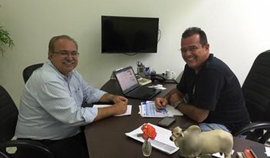 Ricardo Barreto, secretário de Desenvolvimento Econômico de Arapiraca pede exoneração do cargo