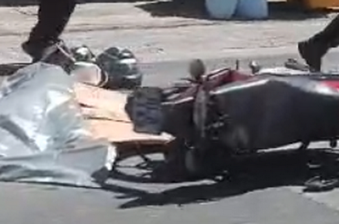 Motociclista por aplicativo e passageira morrem em colisão seguida de atropelamento em Maceió