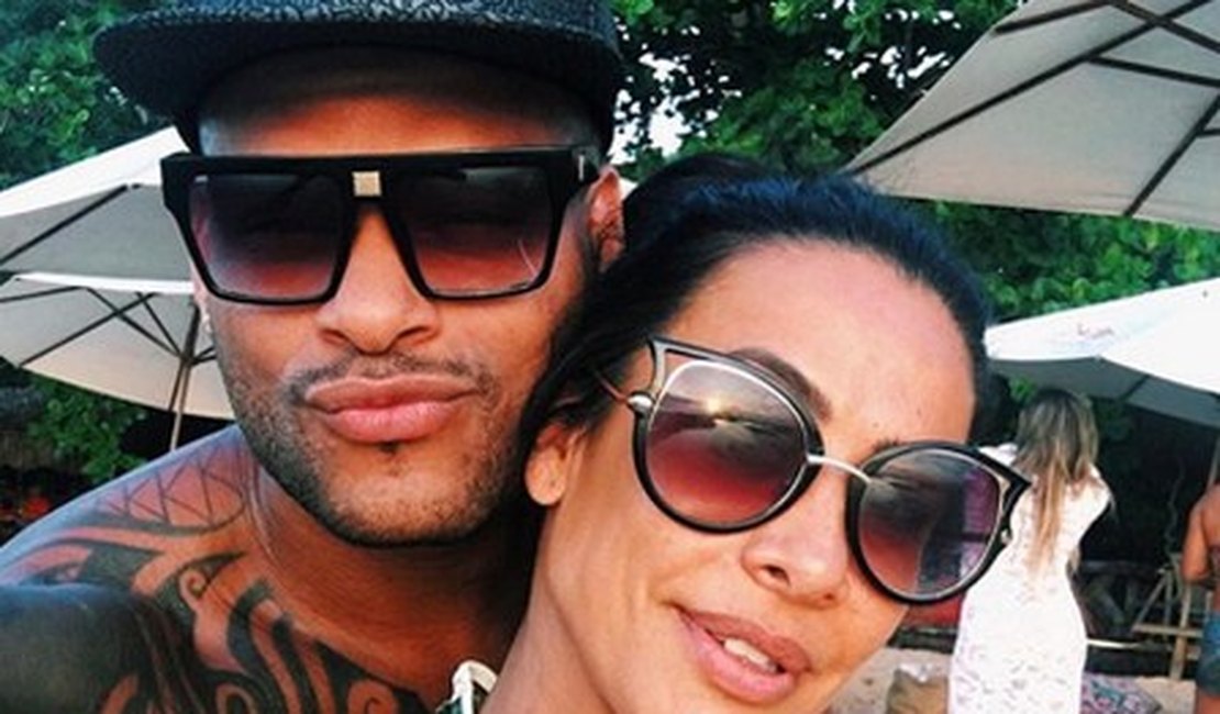 Scheila Carvalho foca no Saltibum e diz que em casa ‘não está rolando’