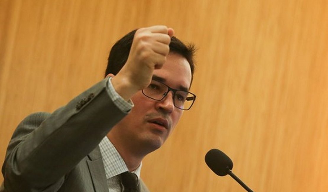 Conselho nega afastamento de Dallagnol pedido por Renan Calheiros