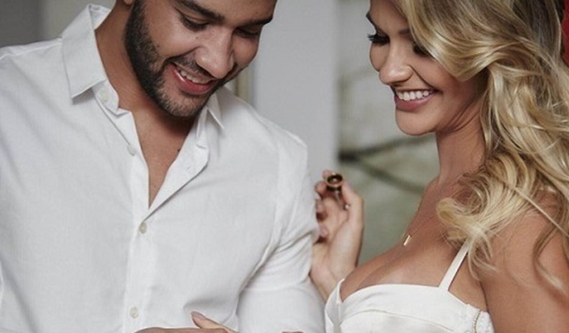 Gusttavo Lima e Andressa Suita se casam em cerimônia discreta