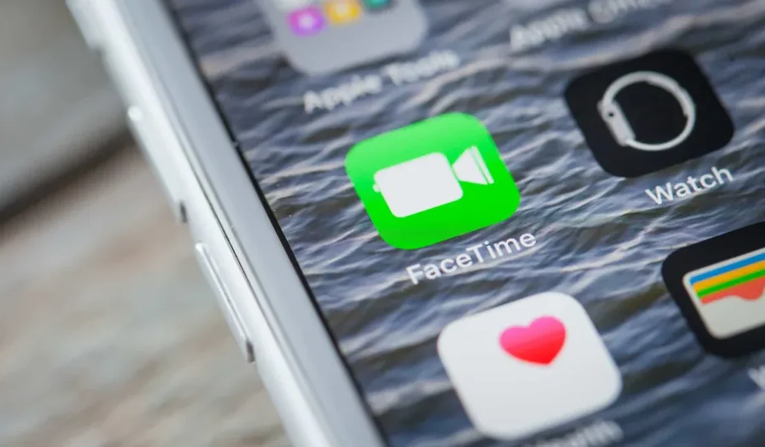 iPhone será capaz de desfocar automaticamente fotos e vídeos com nudez