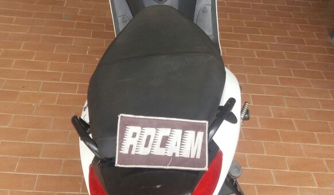 Polícia Militar recupera veículo roubado em Arapiraca