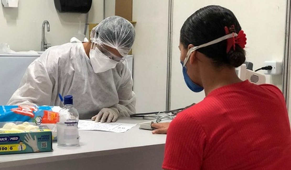 Testes para Covid-19 positivos são superiores aos negativos, alerta diretora do Centro de Triagem