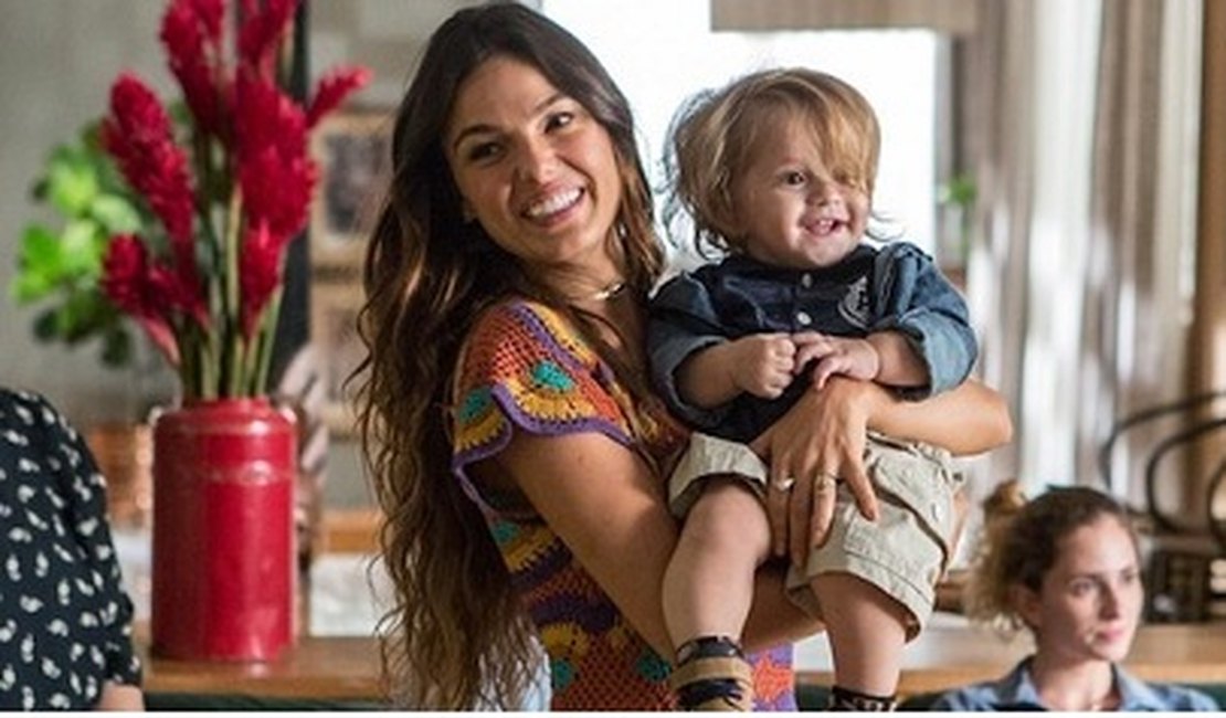 Ritinha cede à pressão e confessa que Ruyzinho é filho de Zeca