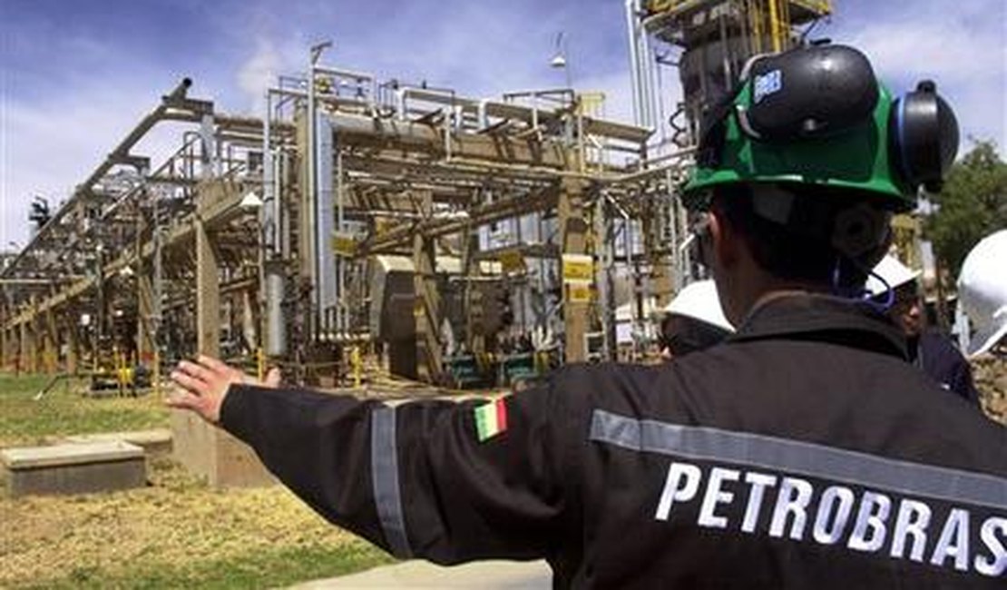 Petrobras abre inscrições para preenchimento de 2.655 vagas
