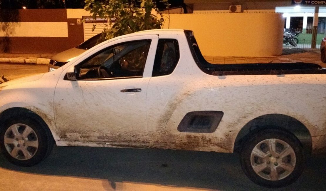 PM recupera veículo roubado em São Miguel dos Campos