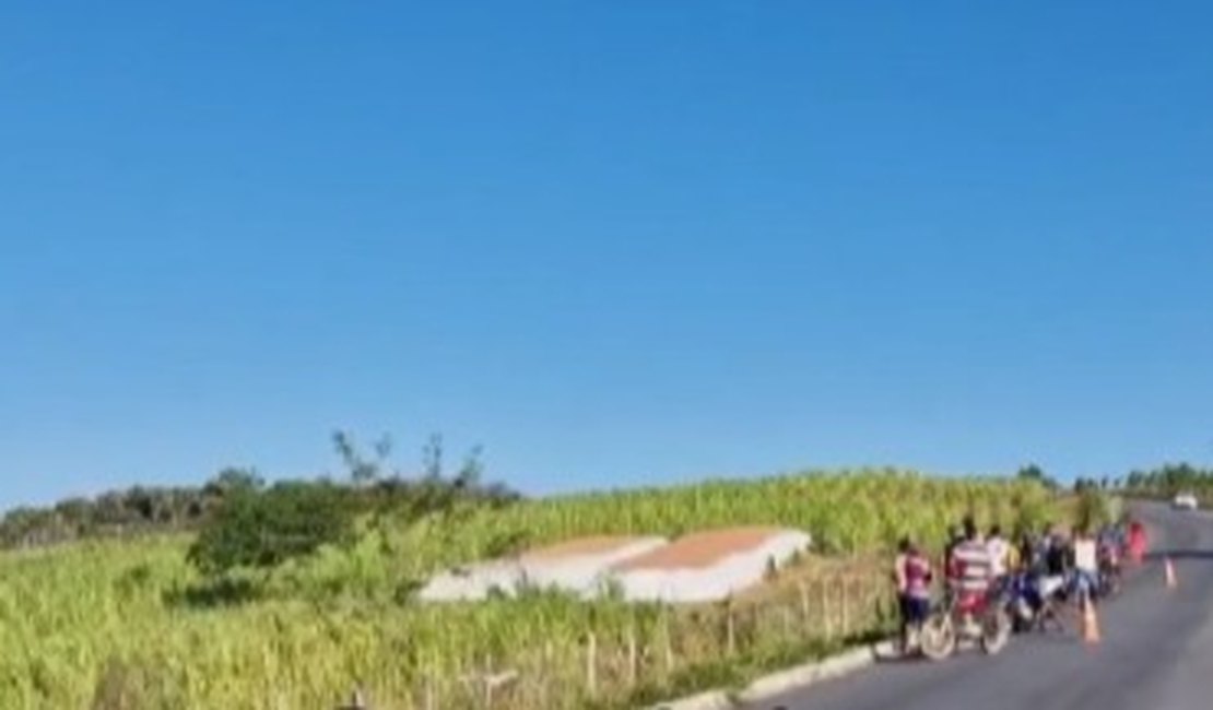 Motociclista morre após colidir moto com cerca na AL-210, entre Viçosa e Chã Preta