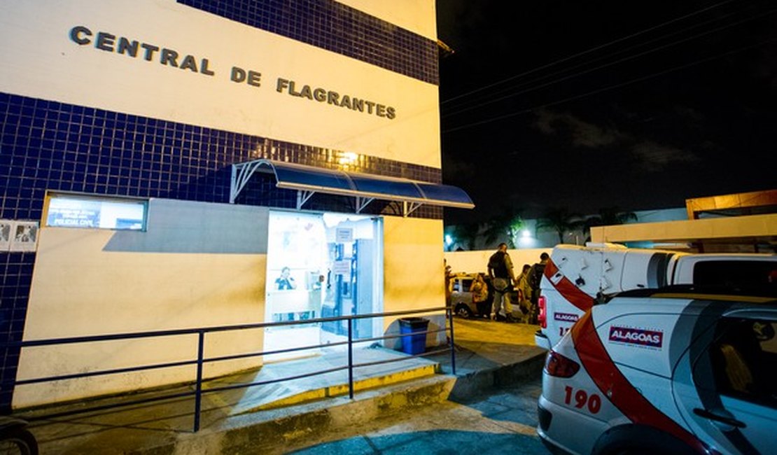 Após denúncia, polícia prende cinco por tortura em Maceió e resgata vítima
