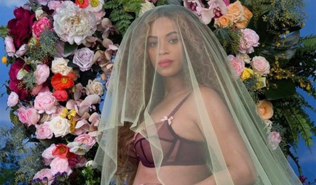 Beyoncé dá à luz seus filhos gêmeos