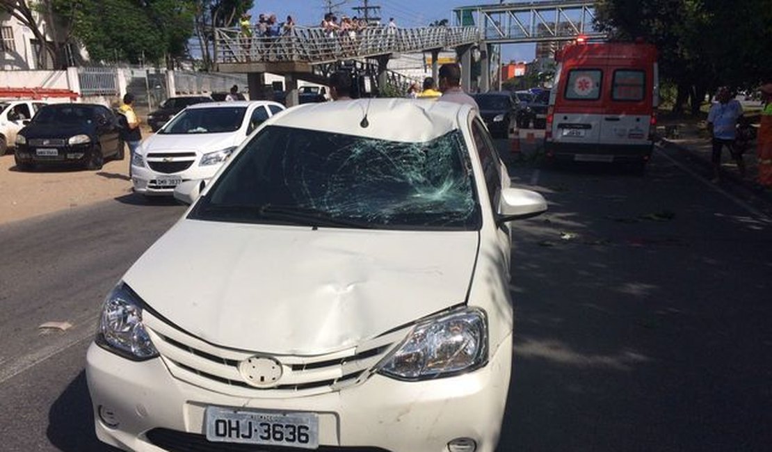 Ciclista é atropelado na Avenida Fernandes Lima