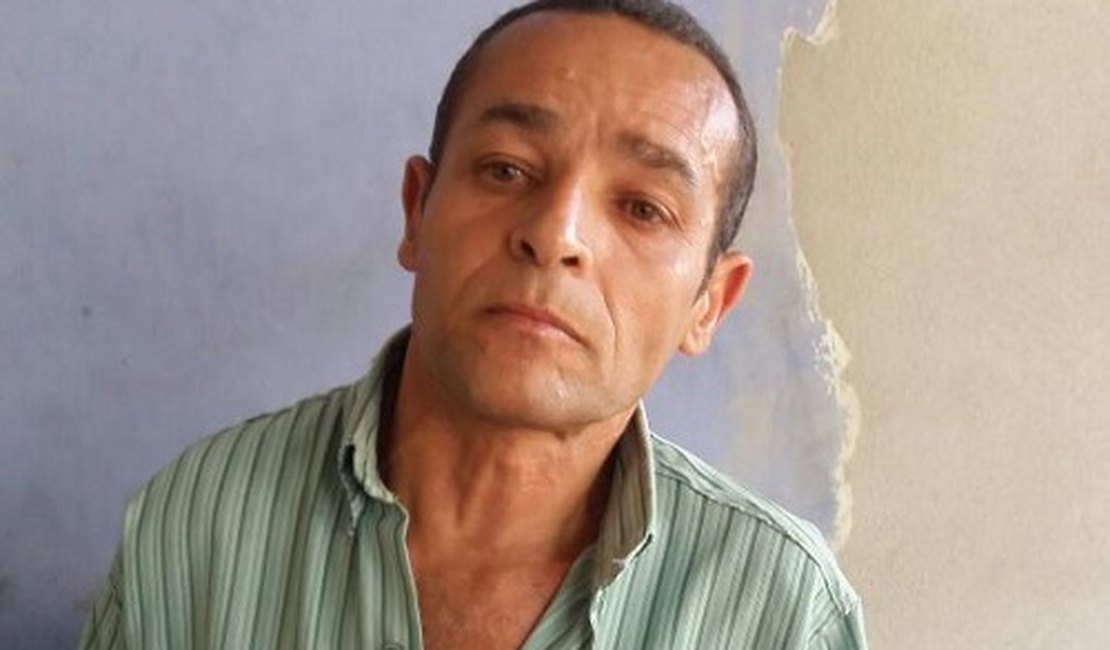 Após denúncia, homem é detido com arma de fogo no Zélia Barbosa, em Arapiraca
