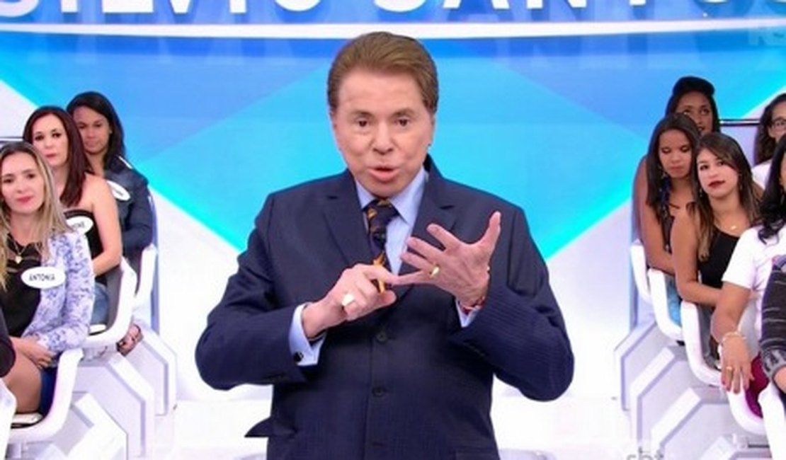 ‘Adoro ver Playboy no banheiro’, diz Silvio Santos em programa