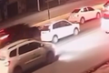 Em vídeo, motorista que provocou engavetamento envolvendo sete carros aparece em alta velocidade antes do acidente; assista