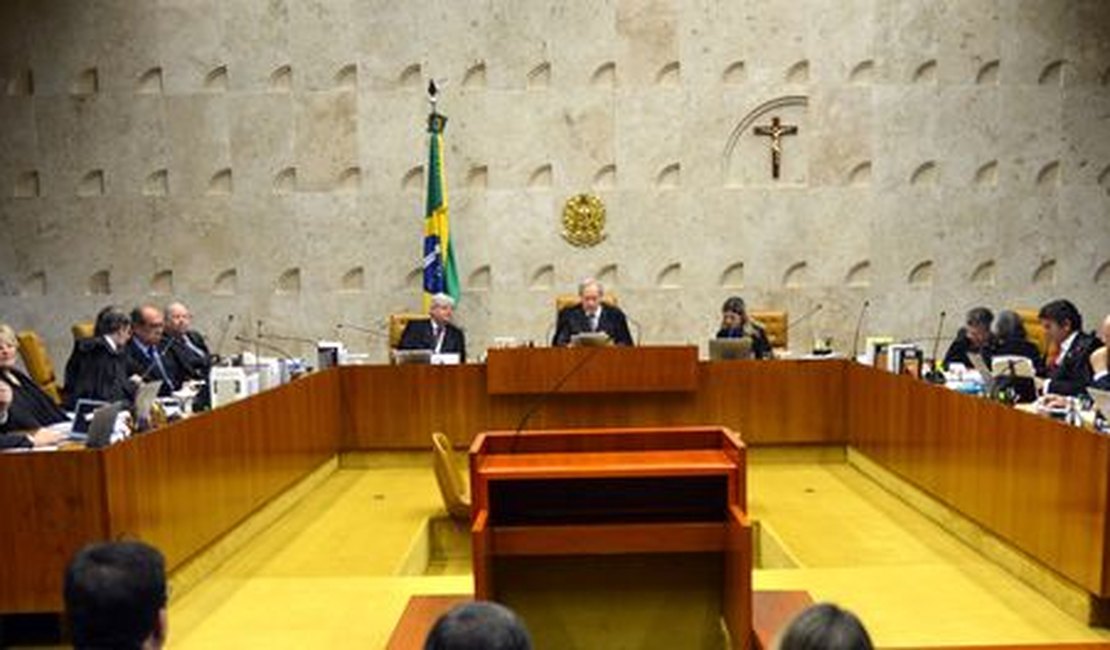 STF começa sessão para decidir se mantém afastamento de Cunha