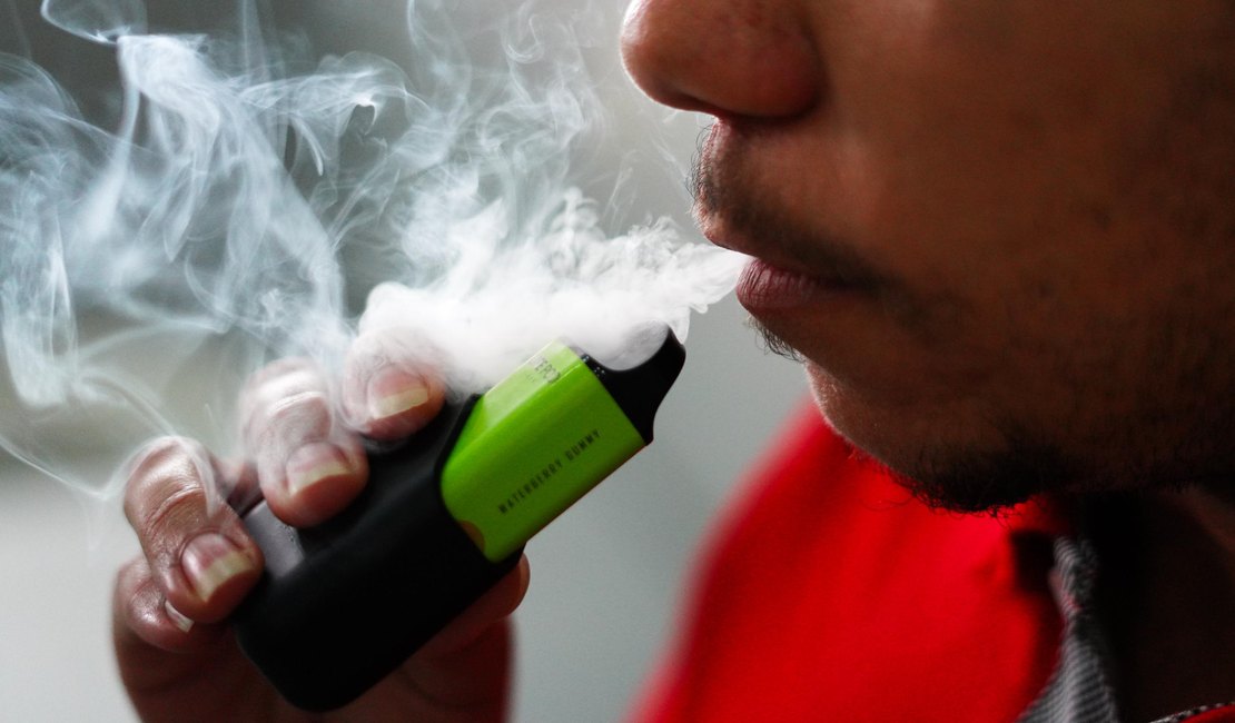 Especialista do Hospital da Criança explica os riscos do cigarro eletrônico para o público infantojuvenil