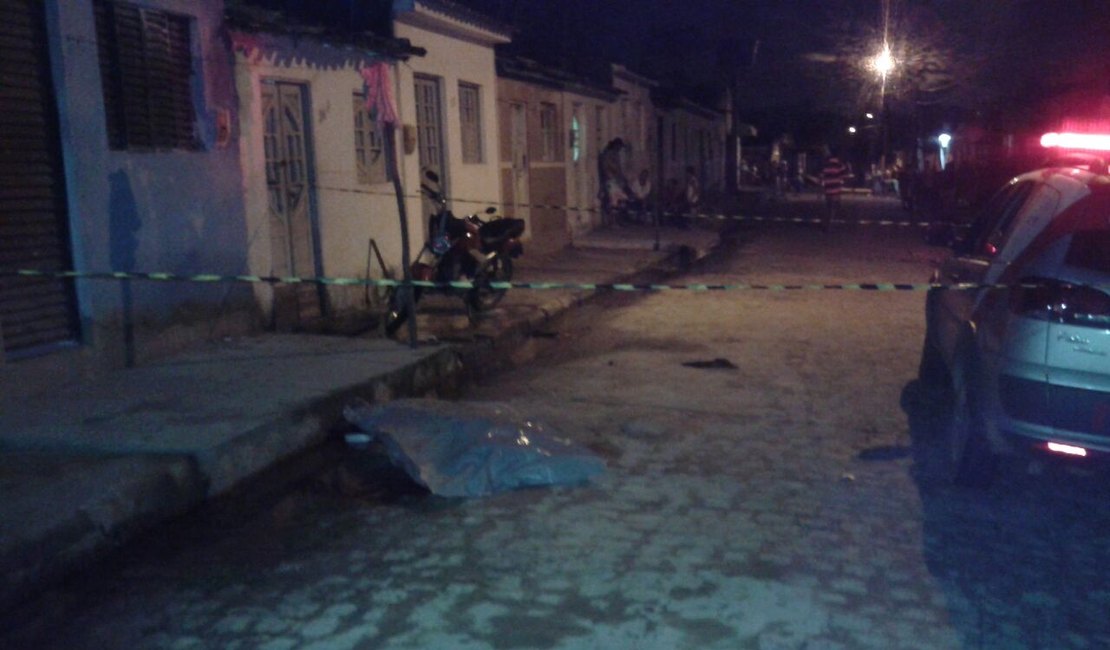Homem é assassinado a tiros no bairro Ouro Preto, em Arapiraca