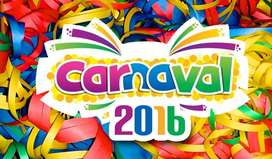 Bloco Arroxa anima prévia carnavalesca no Jardim Esperança, neste sábado (30)
