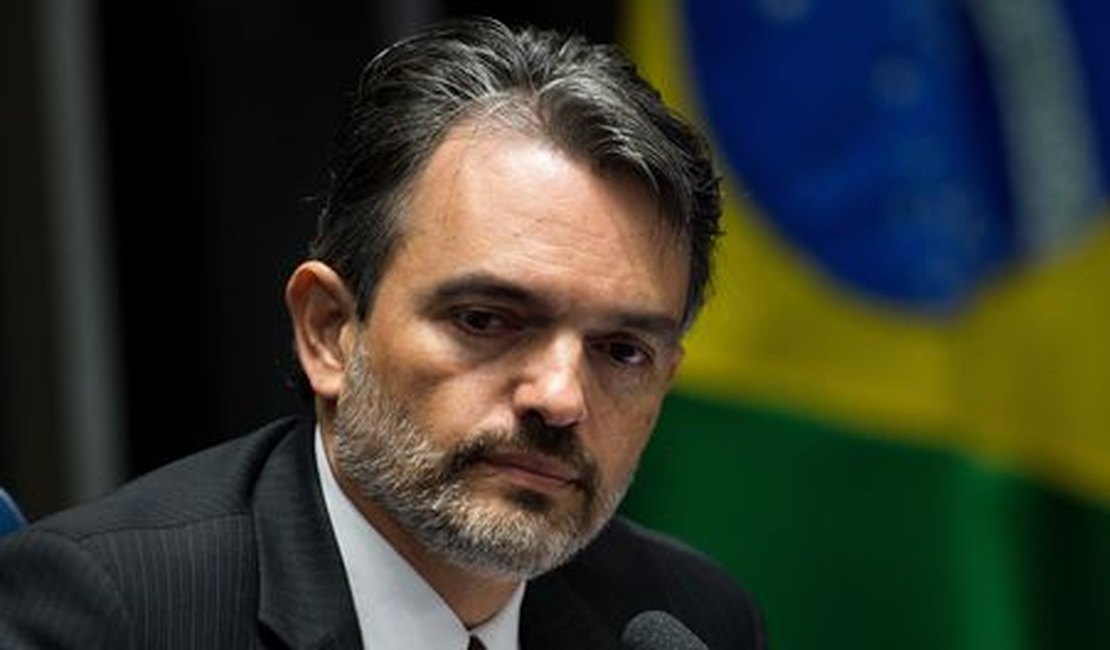 Informante da acusação reafirma que Dilma cometeu crime de responsabilidade