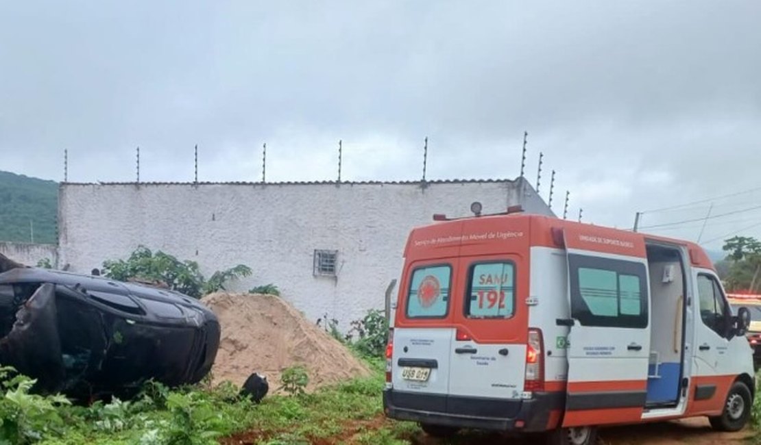 Sargento da Polícia Militar morre em acidente, quando seguia para o trabalho, na AL-140, no Sertão alagoano