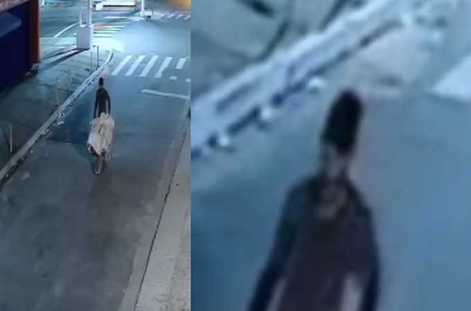 VÍDEO: Câmeras flagraram homem que matou mulher trans empurrando carrinho de mão com o corpo da vítima em Maceió