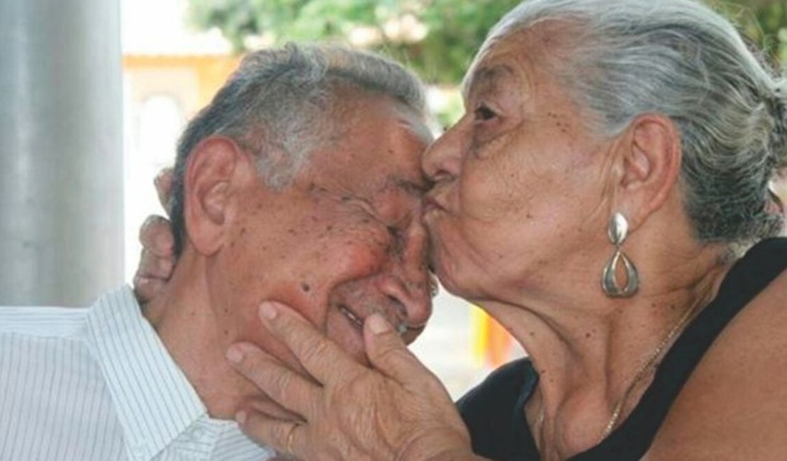 Casado há mais de 60 anos, homem morre 24h após a esposa