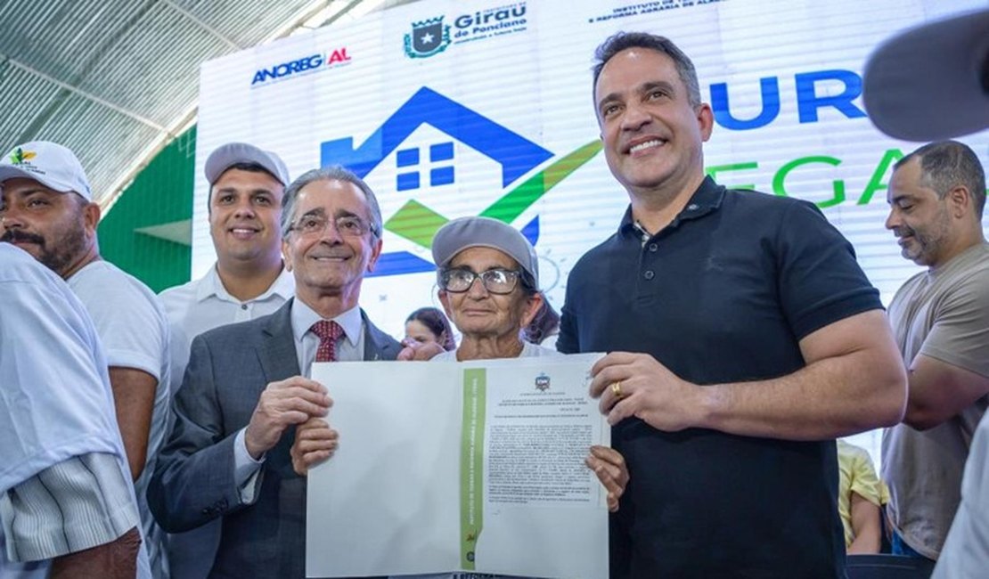 Dignidade e emoção marcam entrega de 500 títulos de terra para trabalhadores rurais em Girau do Ponciano