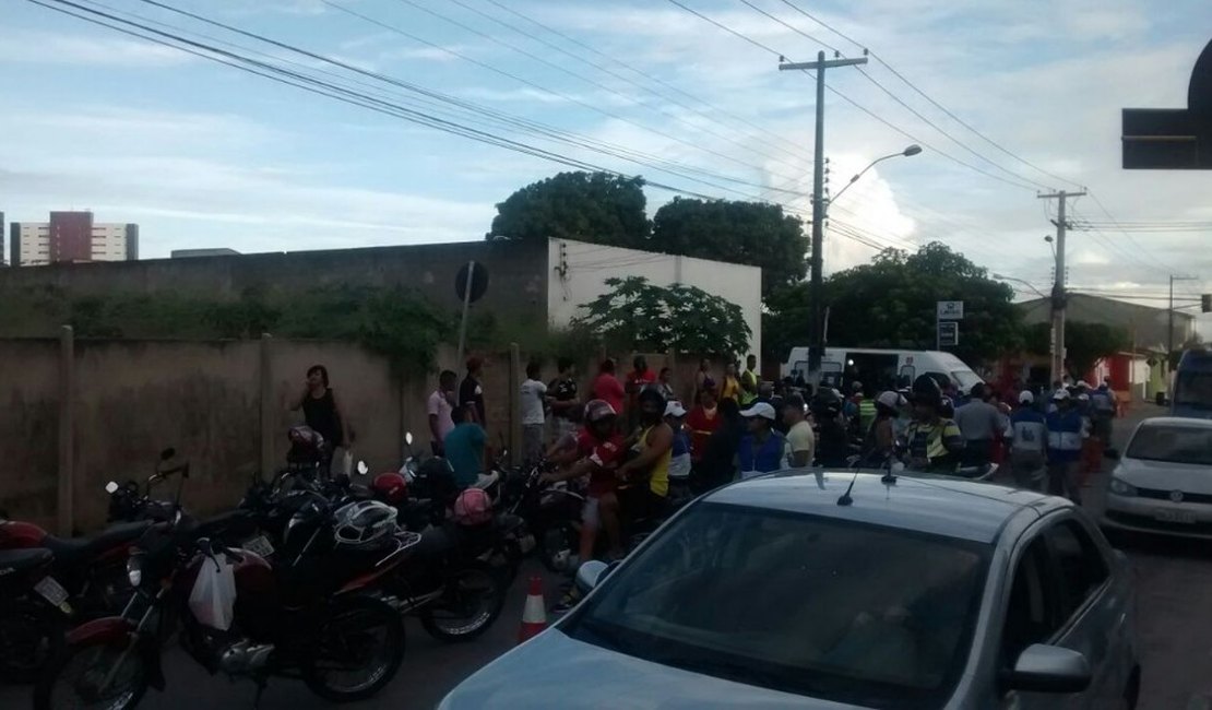 Operação 'Lei Seca' apreende vários veículos irregulares em Arapiraca