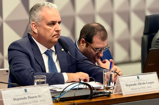CPMI do INSS: Alfredo Gaspar cobra respostas de Carlos Lupi sobre omissões e denúncias em sua gestão